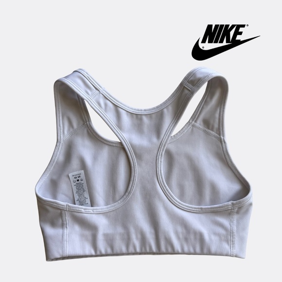 Nike Women’s Dri-FIT Swoosh Light Support Sports Bra Size XS - Picture 2 of 4